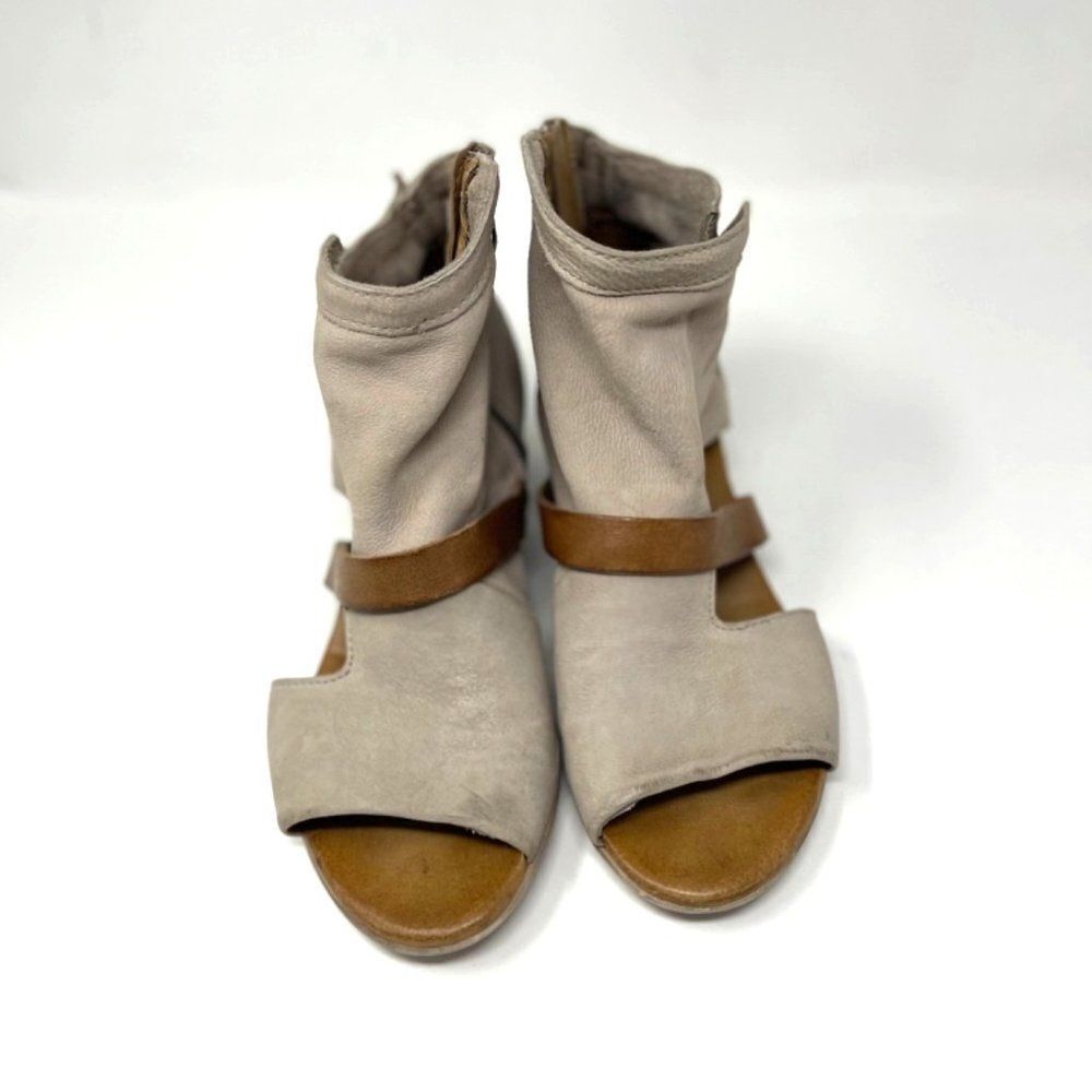 Miz Mooz carter ankle booties US9 EU40 BoxU Bone leather Peep toe - Picture 3 of 8